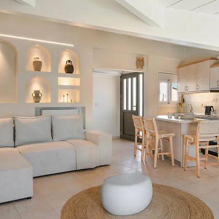 Fanis Elegant Great View &loft Apartment