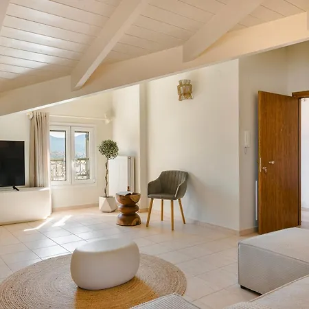 Fanis Elegant Great View &loft * Argostoli (Kefalonia)