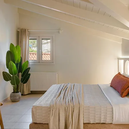 Fanis Elegant Great View &loft * Argostoli (Kefalonia)